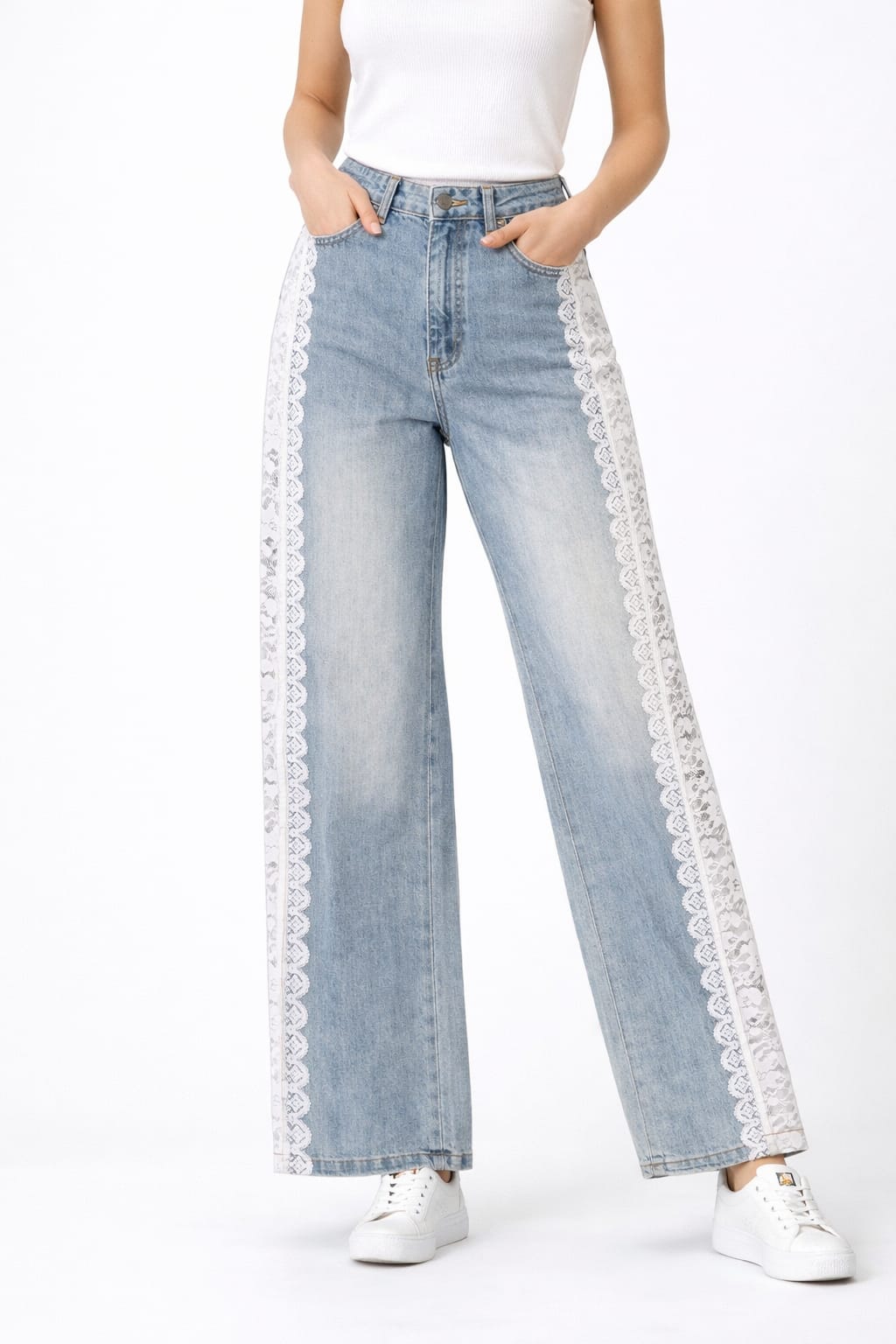 Jeans sfumato tessuto fermo con pizzo in cotone lungo i lati con elastico in punto vita